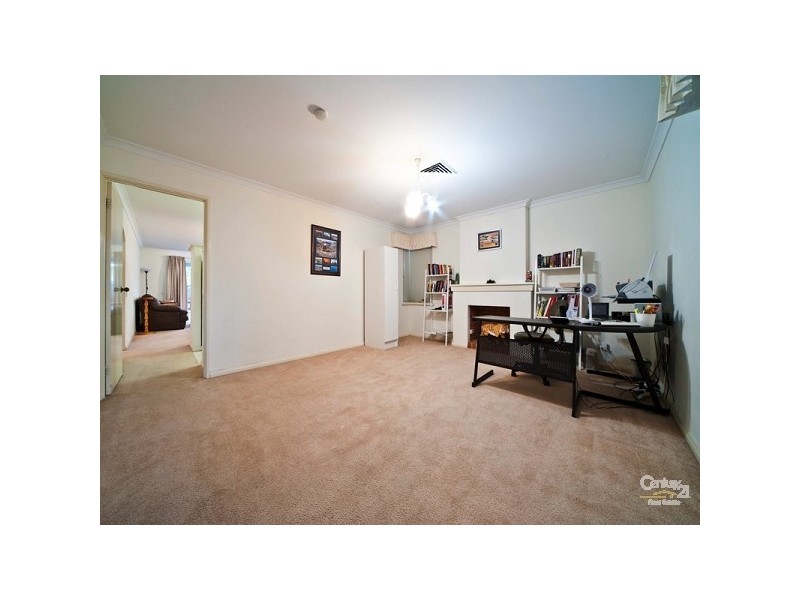 18 Watervista Close, The Vines WA 6069