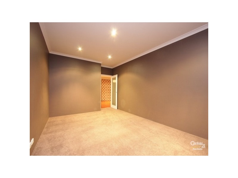 9 Kentchurch Bend, The Vines WA 6069