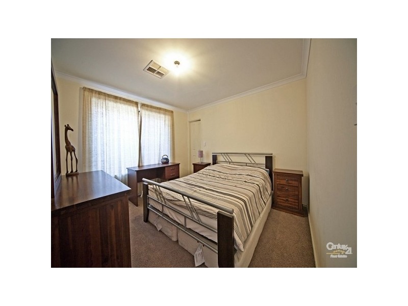 5 Tatton Way, The Vines WA 6069