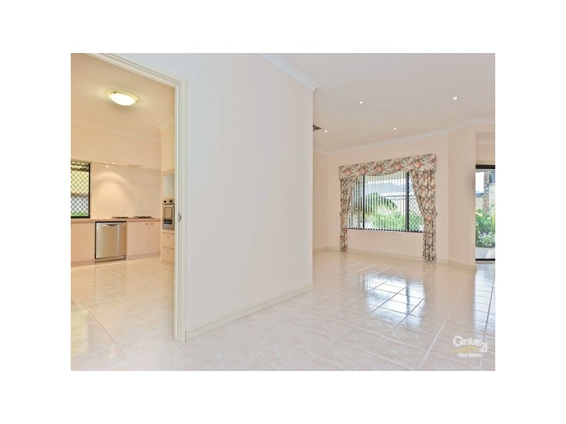 57 Fantail Crescent, Ellenbrook WA 6069