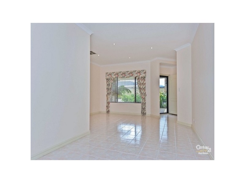 57 Fantail Crescent, Ellenbrook WA 6069