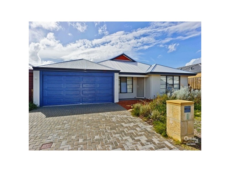 7 Jervis Dr, Ellenbrook WA 6069