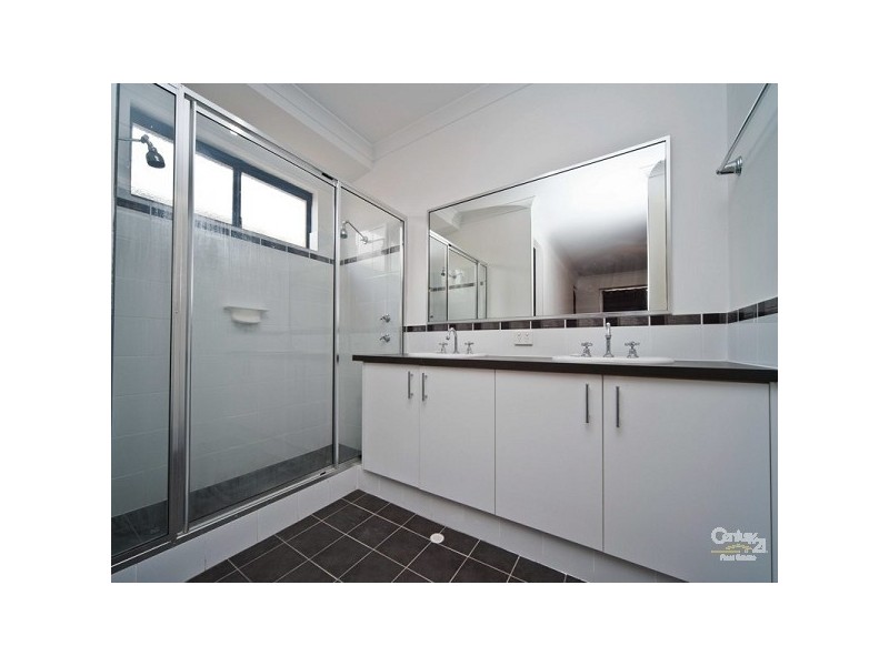 106 Lomas Circle, Ellenbrook WA 6069