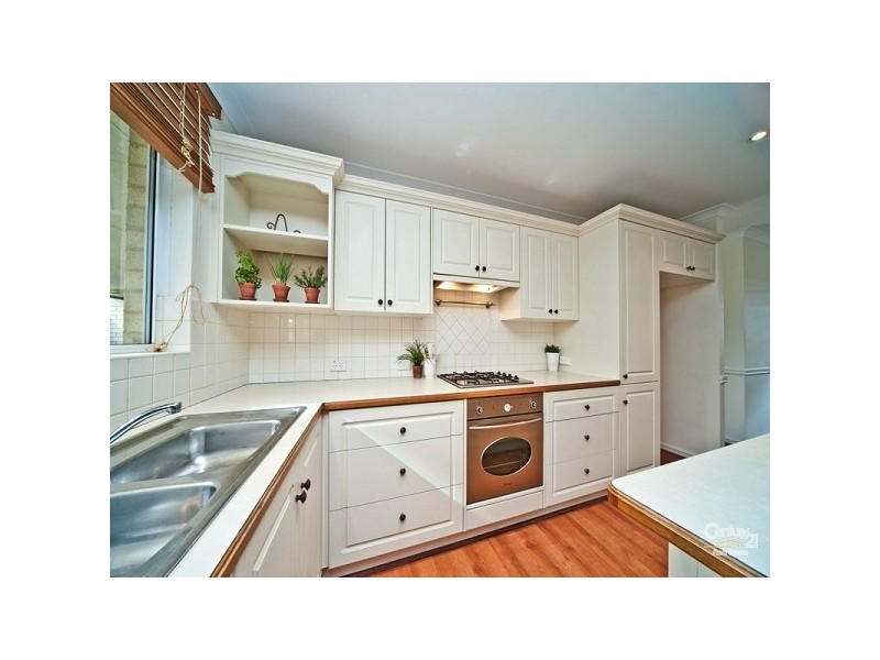 5 Pelham Lane, Henley Brook WA 6055