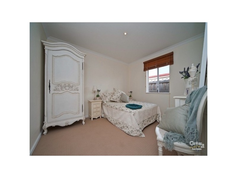 5 Pelham Lane, Henley Brook WA 6055