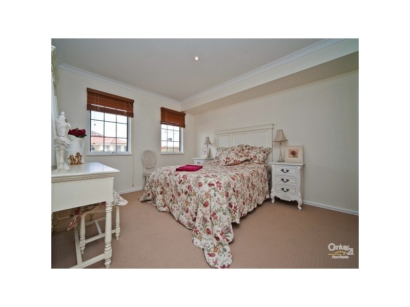 5 Pelham Lane, Henley Brook WA 6055