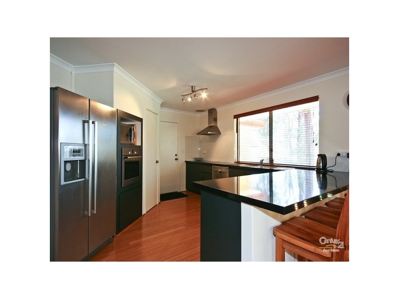69 Barbera Lane, The Vines WA 6069
