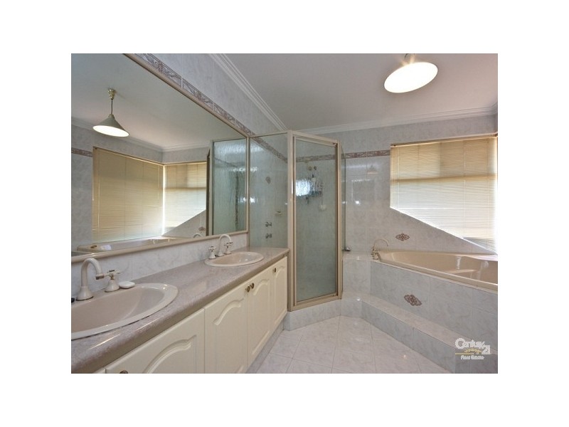 7 Whistler Court, Ellenbrook WA 6069