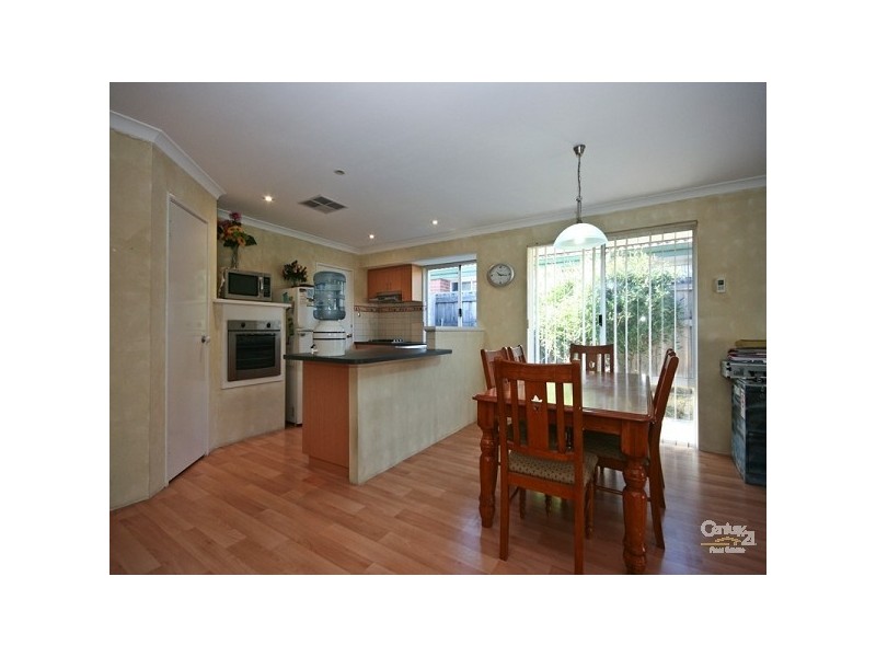 18 Delmage Circle, Ellenbrook WA 6069