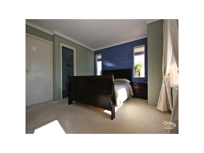 18 Delmage Circle, Ellenbrook WA 6069