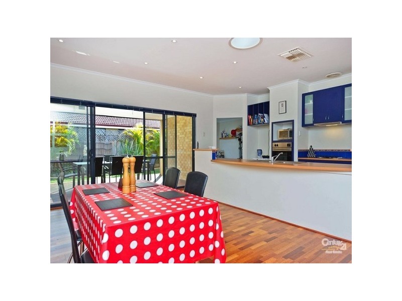 8 Nordland Way, Henley Brook WA 6055