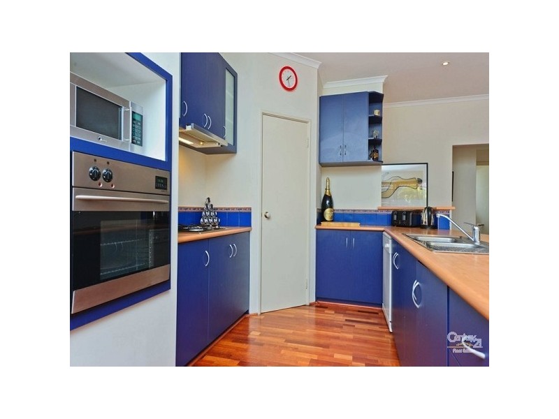 8 Nordland Way, Henley Brook WA 6055