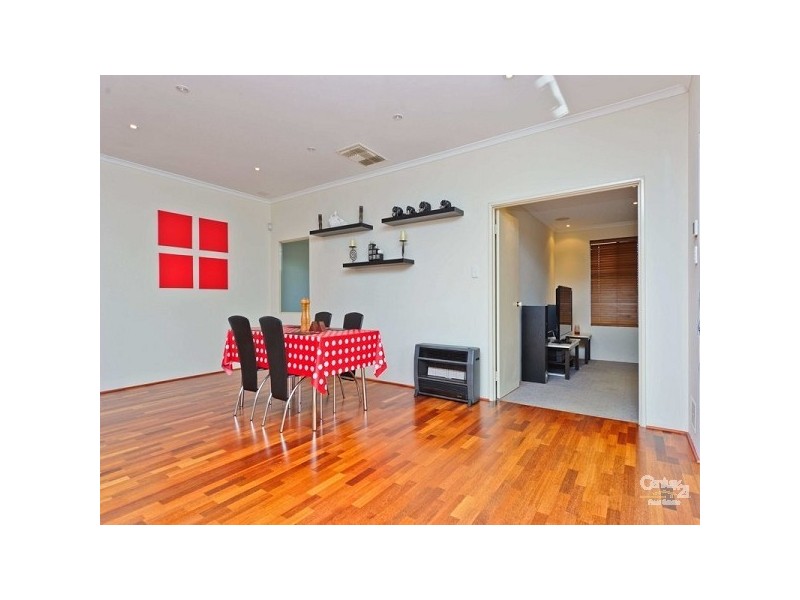 8 Nordland Way, Henley Brook WA 6055