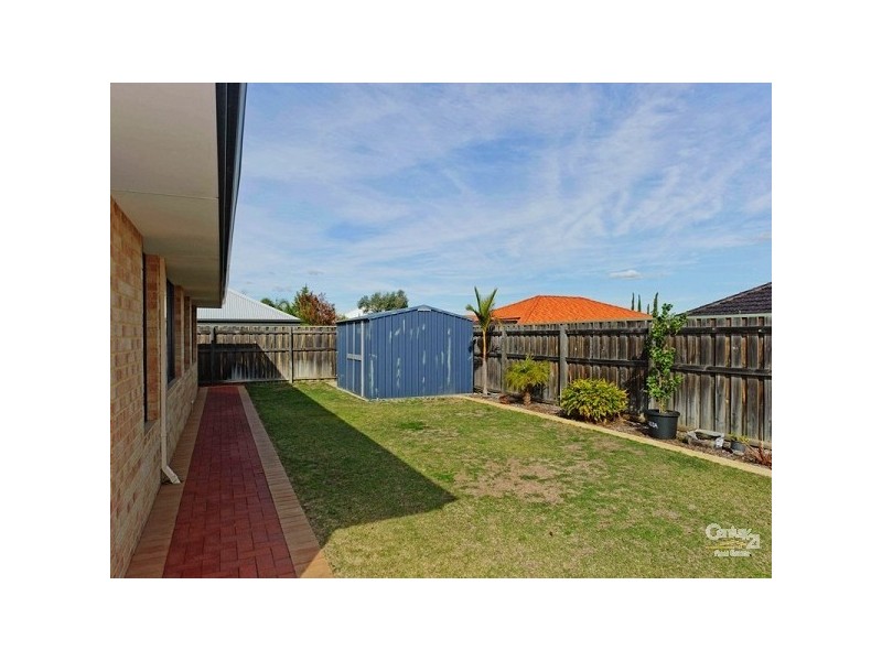 8 Nordland Way, Henley Brook WA 6055