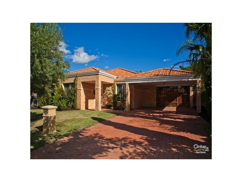 10 Rossini Circle, Ellenbrook WA 6069