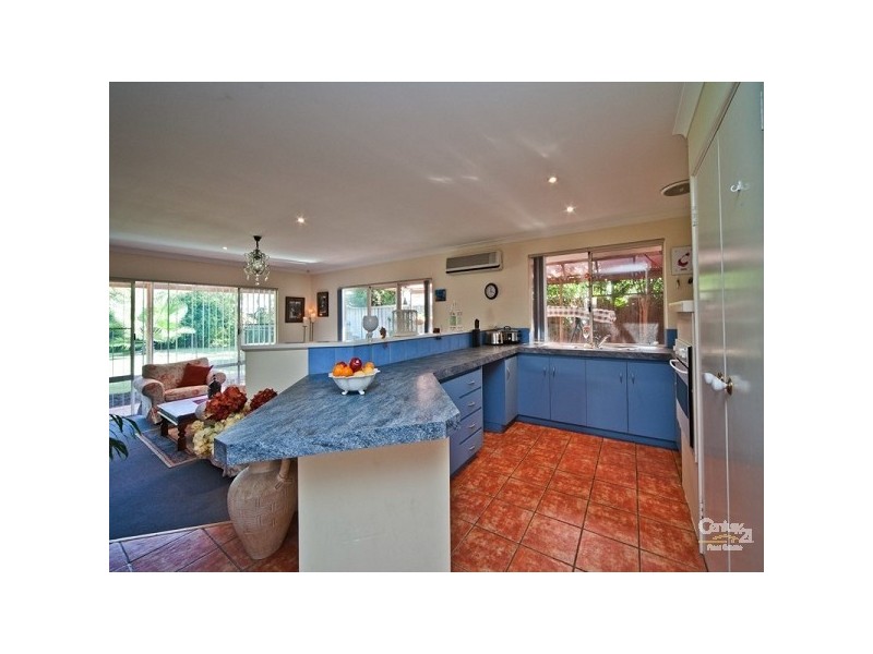 10 Rossini Circle, Ellenbrook WA 6069