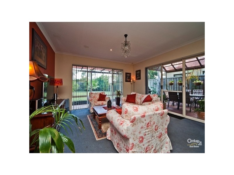 10 Rossini Circle, Ellenbrook WA 6069