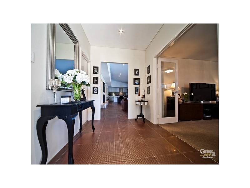 44 Roxburghe Drive, The Vines WA 6069