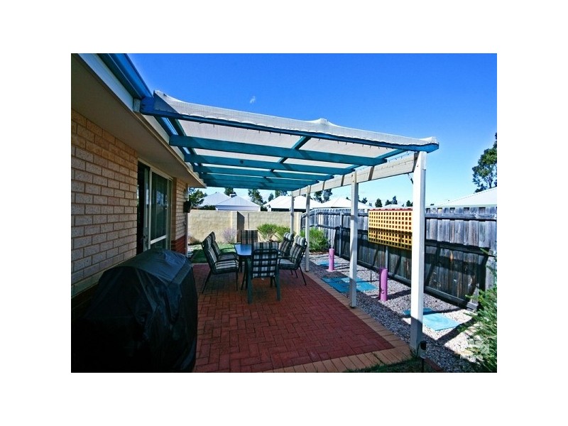 75 Larrawa Circle, Ellenbrook WA 6069