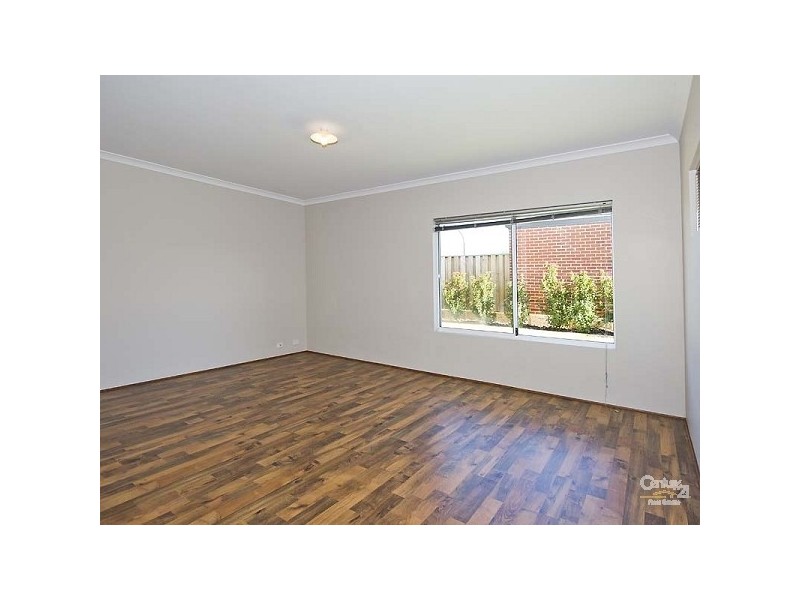 1 Guraga Tce, Ellenbrook WA 6069