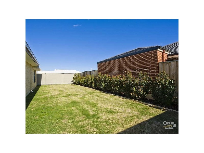 1 Guraga Tce, Ellenbrook WA 6069