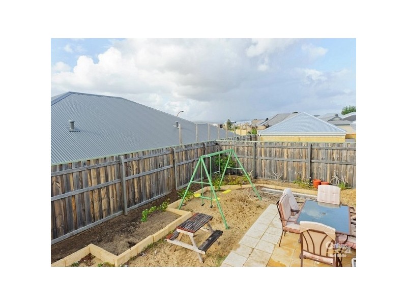 4 Cluny Way, Ellenbrook WA 6069