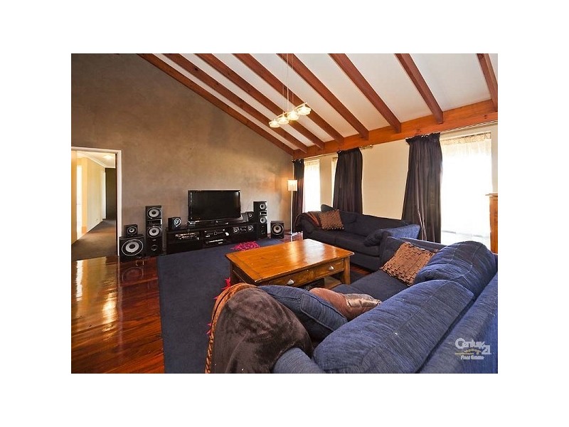 27 Delmage Circle, Ellenbrook WA 6069