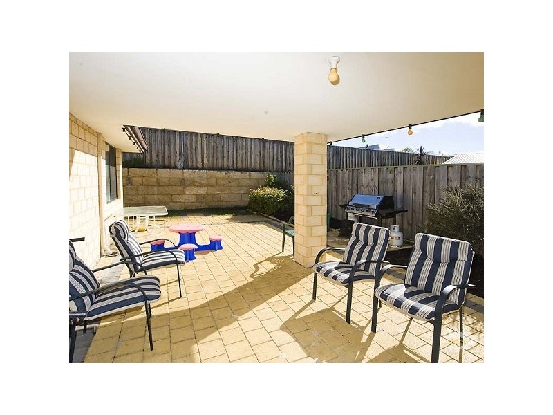 10 Abercrombie Tce, Ellenbrook WA 6069