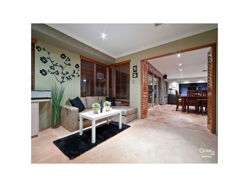 26 Arbor Dr, Ellenbrook WA 6069
