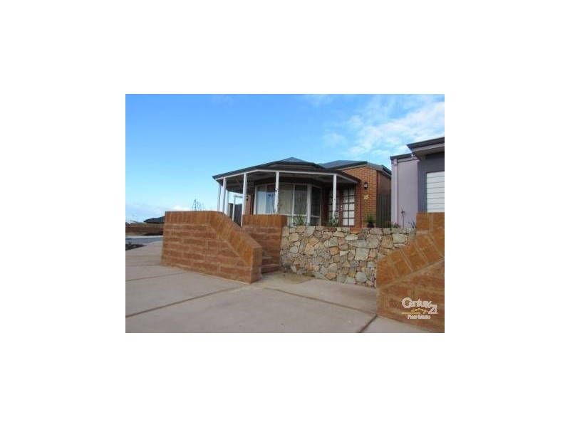 25 Lomas Circle, Ellenbrook WA 6069