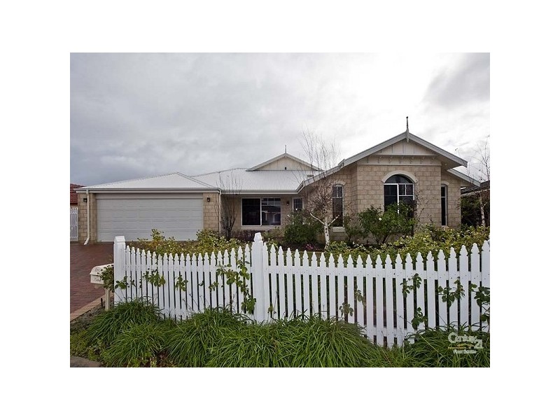 5 Glade Terrace, Ellenbrook WA 6069