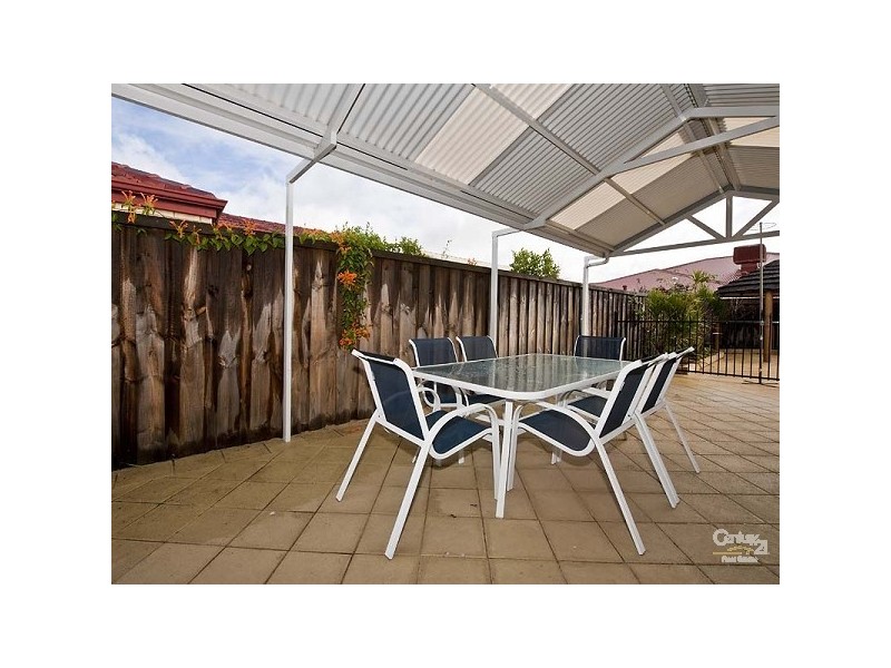 5 Glade Terrace, Ellenbrook WA 6069