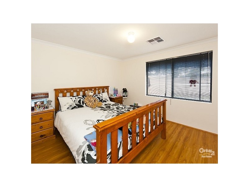 15 Mustang Drive, Henley Brook WA 6055