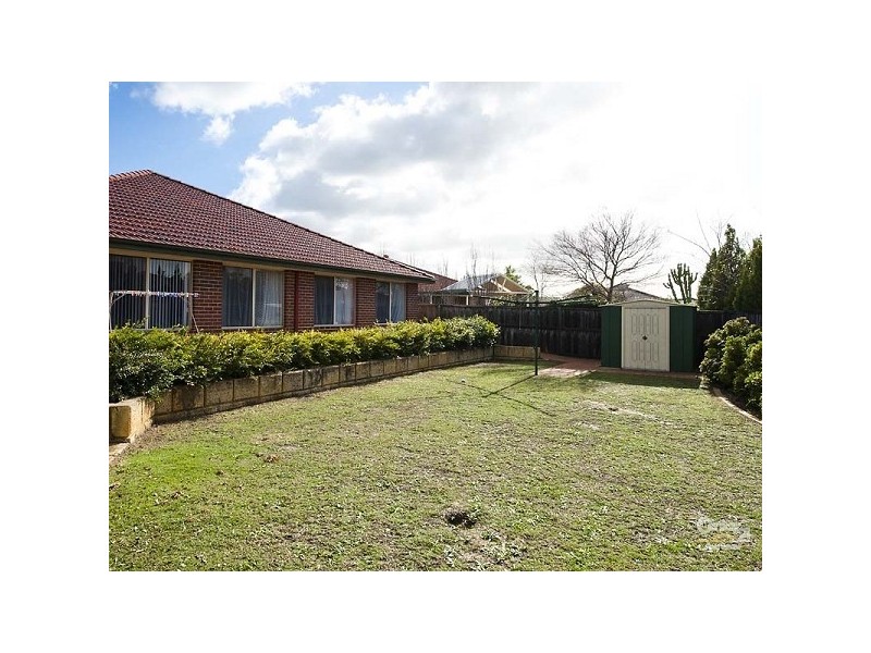 16 Daintree Loop, Ellenbrook WA 6069