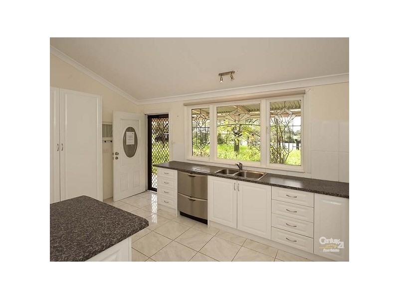 234 Padbury Ave, Herne Hill WA 6056