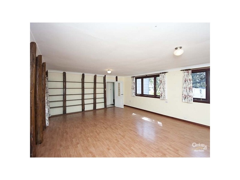 234 Padbury Ave, Herne Hill WA 6056