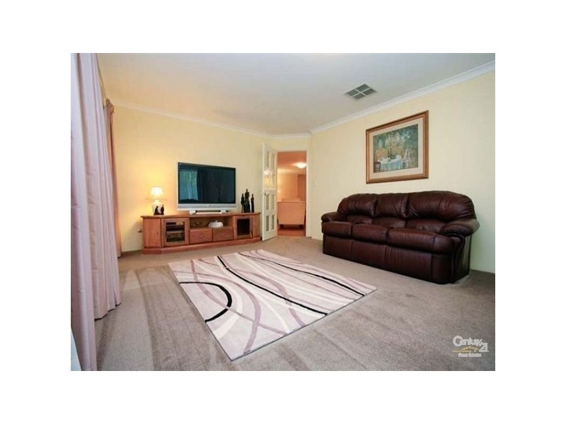 1 Kalgan Court, Ellenbrook WA 6069