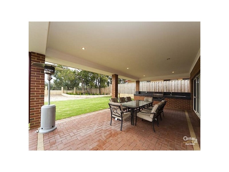 12 Kentchurch Bend, The Vines WA 6069