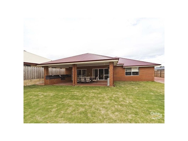 12 Kentchurch Bend, The Vines WA 6069