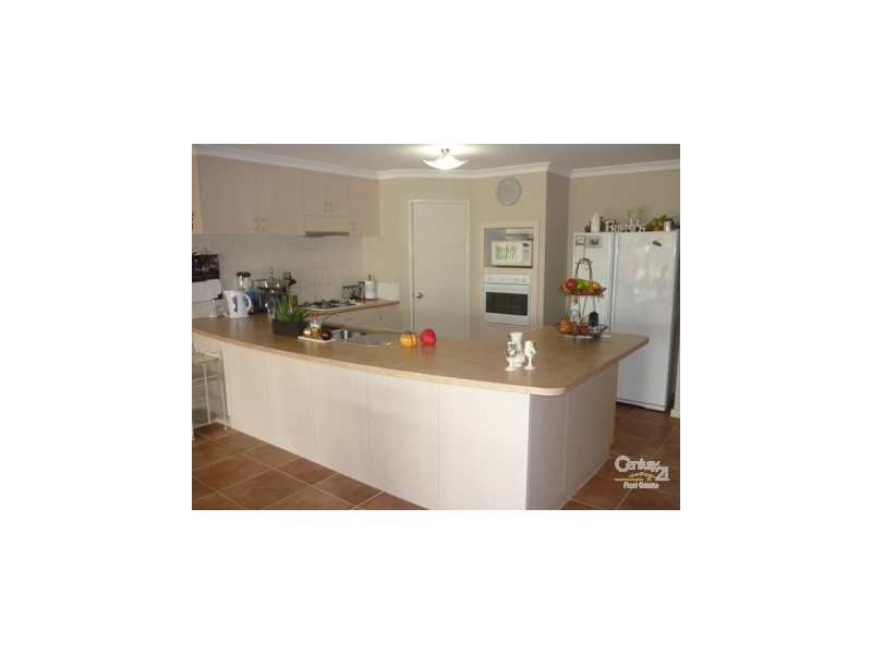 17 Cityview Cres, Ellenbrook WA 6069