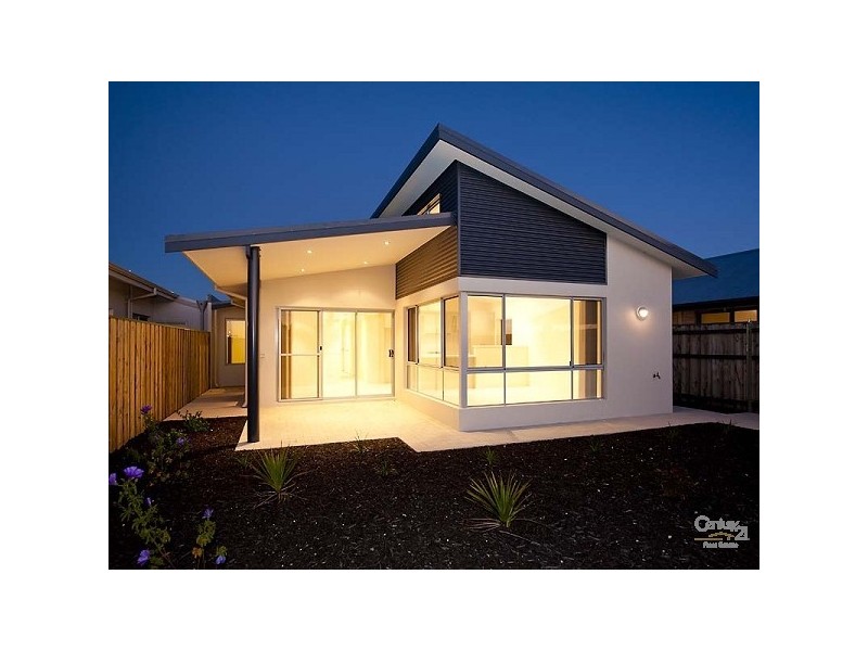 9 Goomally Turn, Ellenbrook WA 6069