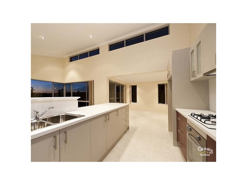 9 Goomally Turn, Ellenbrook WA 6069