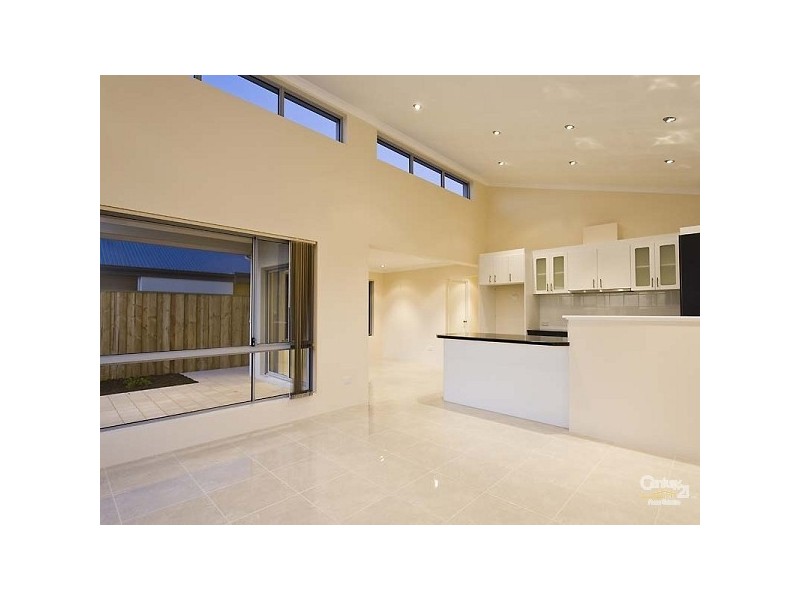 11 Goomally Turn, Ellenbrook WA 6069