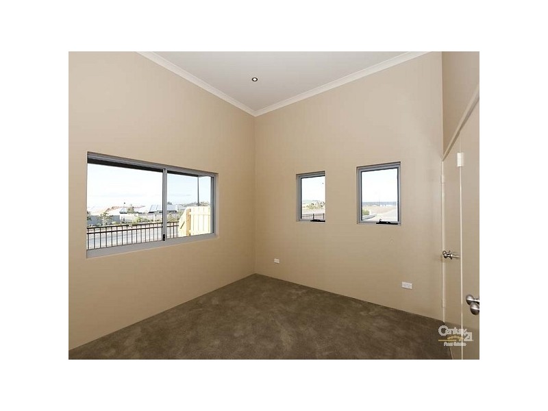 15 Goomally Turn, Ellenbrook WA 6069