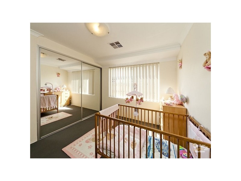 71 Coniston Drive, Ellenbrook WA 6069