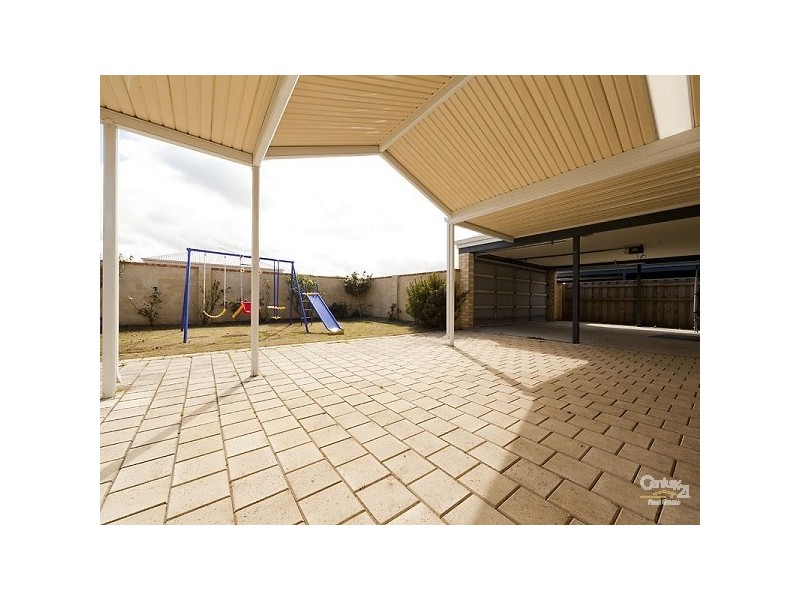 71 Coniston Drive, Ellenbrook WA 6069