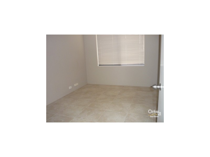 7 Velvick Pass, Ellenbrook WA 6069