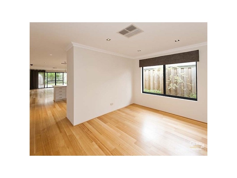 147 Elmridge Parkway, Ellenbrook WA 6069