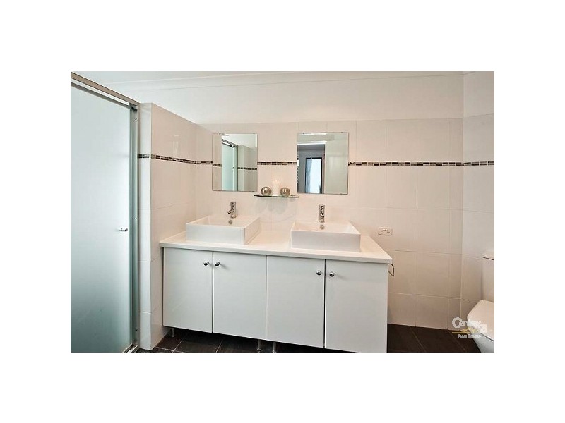 9 Coverwood Prom, Landsdale WA 6065