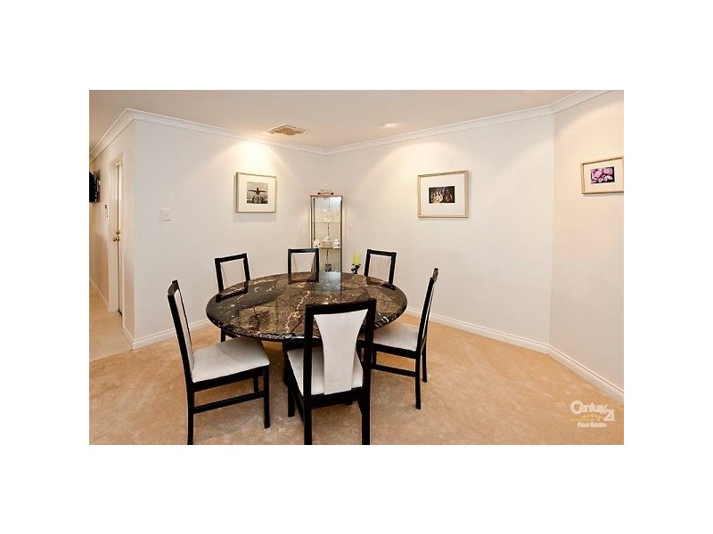 9 Coverwood Prom, Landsdale WA 6065